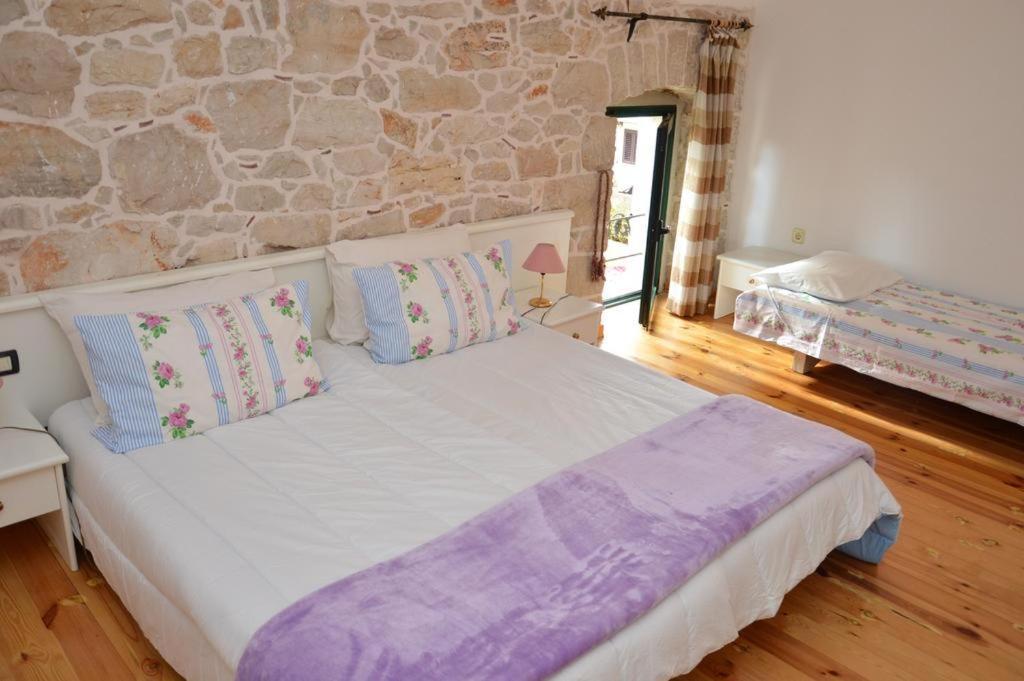 Nova Vas  Apartments Athena מראה חיצוני תמונה