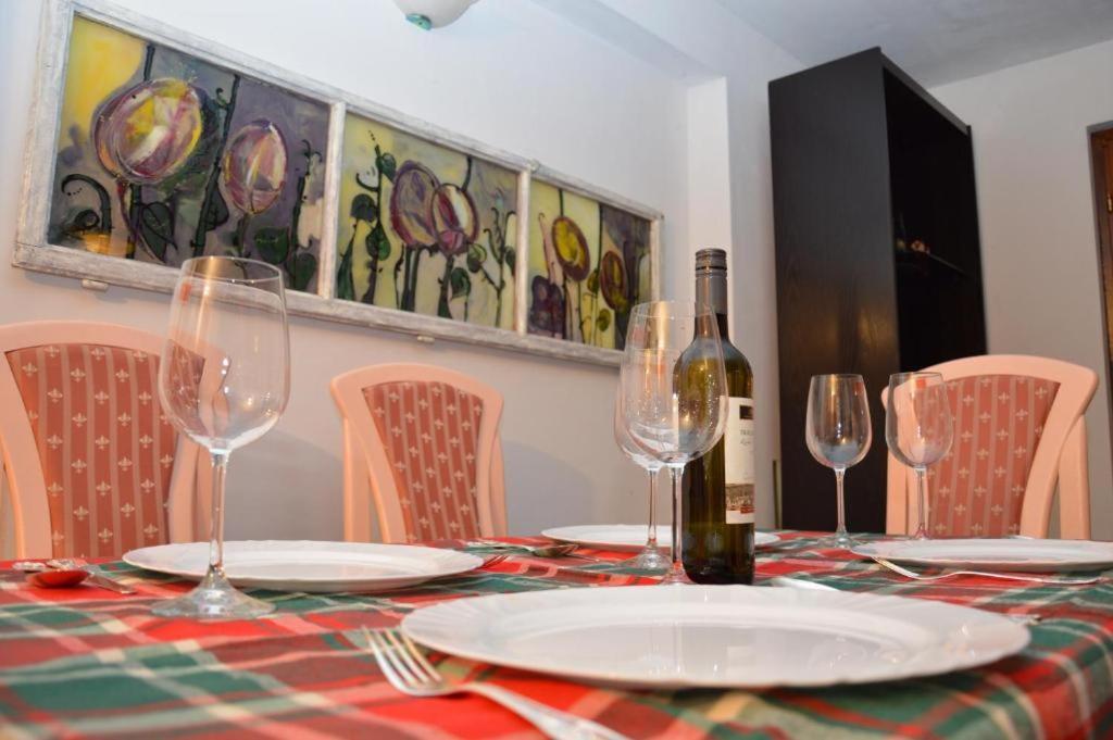 Nova Vas  Apartments Athena מראה חיצוני תמונה